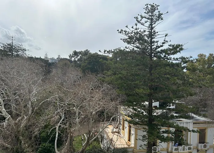 Christos Apt - City Center W/ Royal Garden View