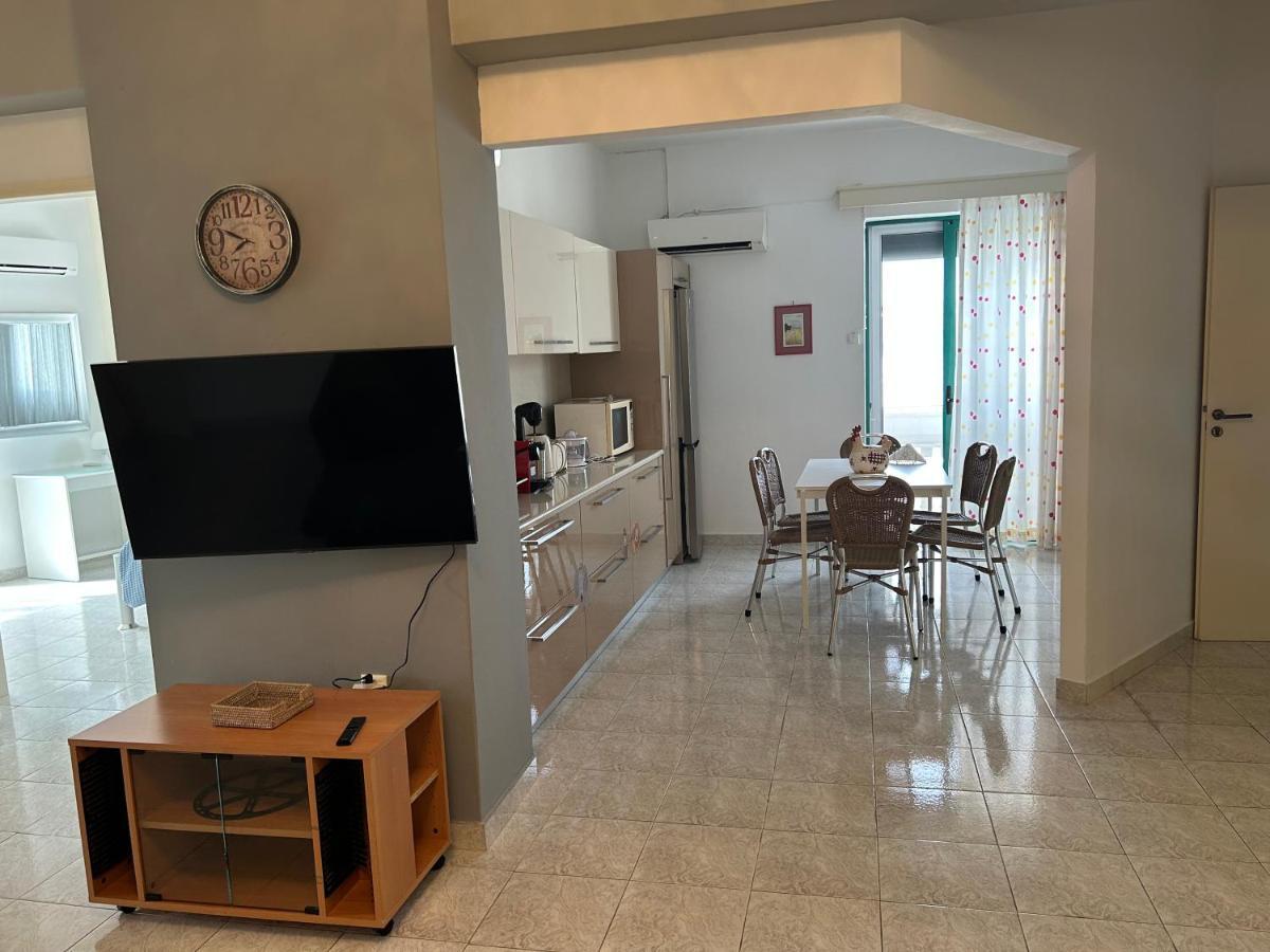 Apartmán Christos - Center W/ Royal Garden View *